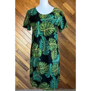 Vintage Aloha Caftan with Monstera Leaf Pattern